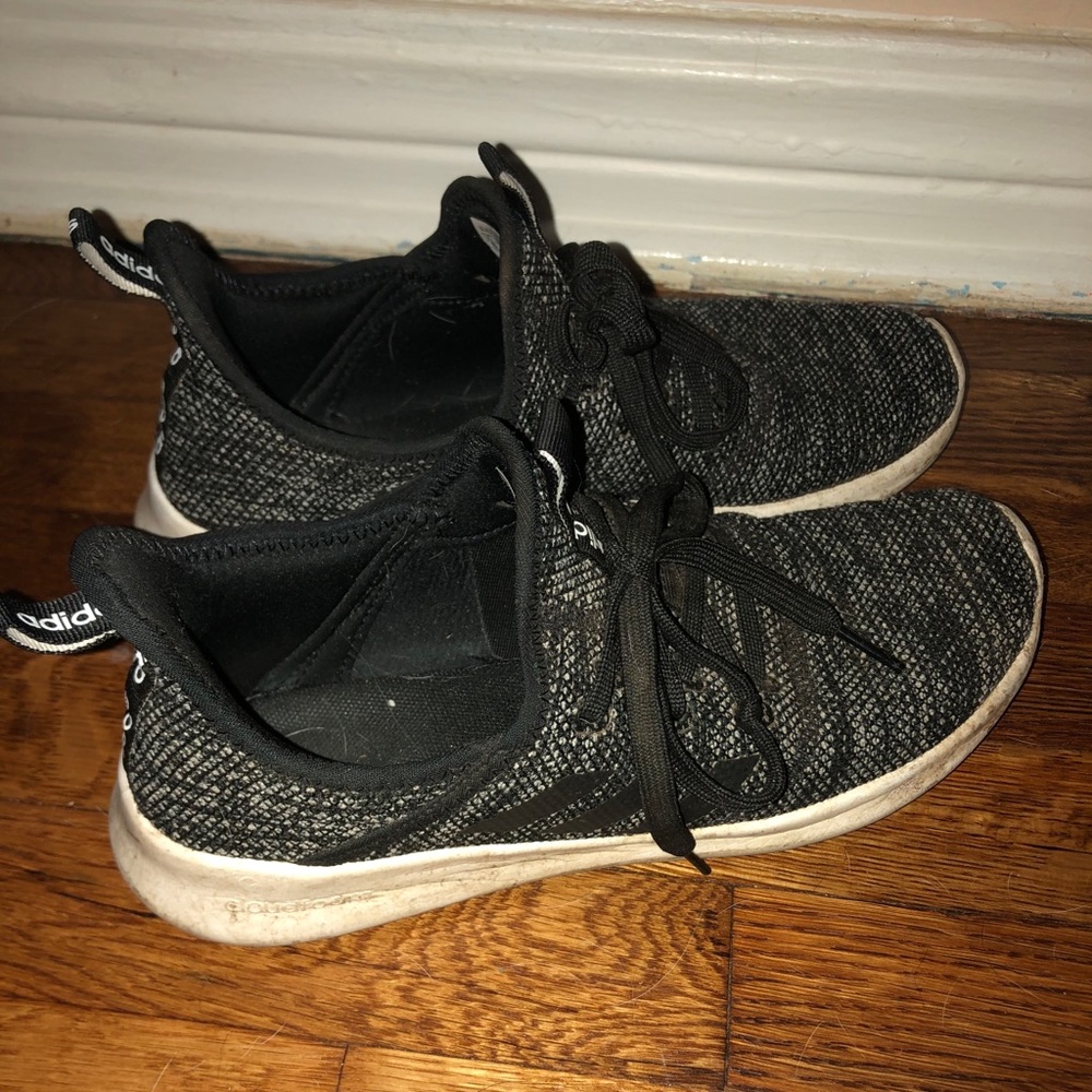Adidas tennis shoes